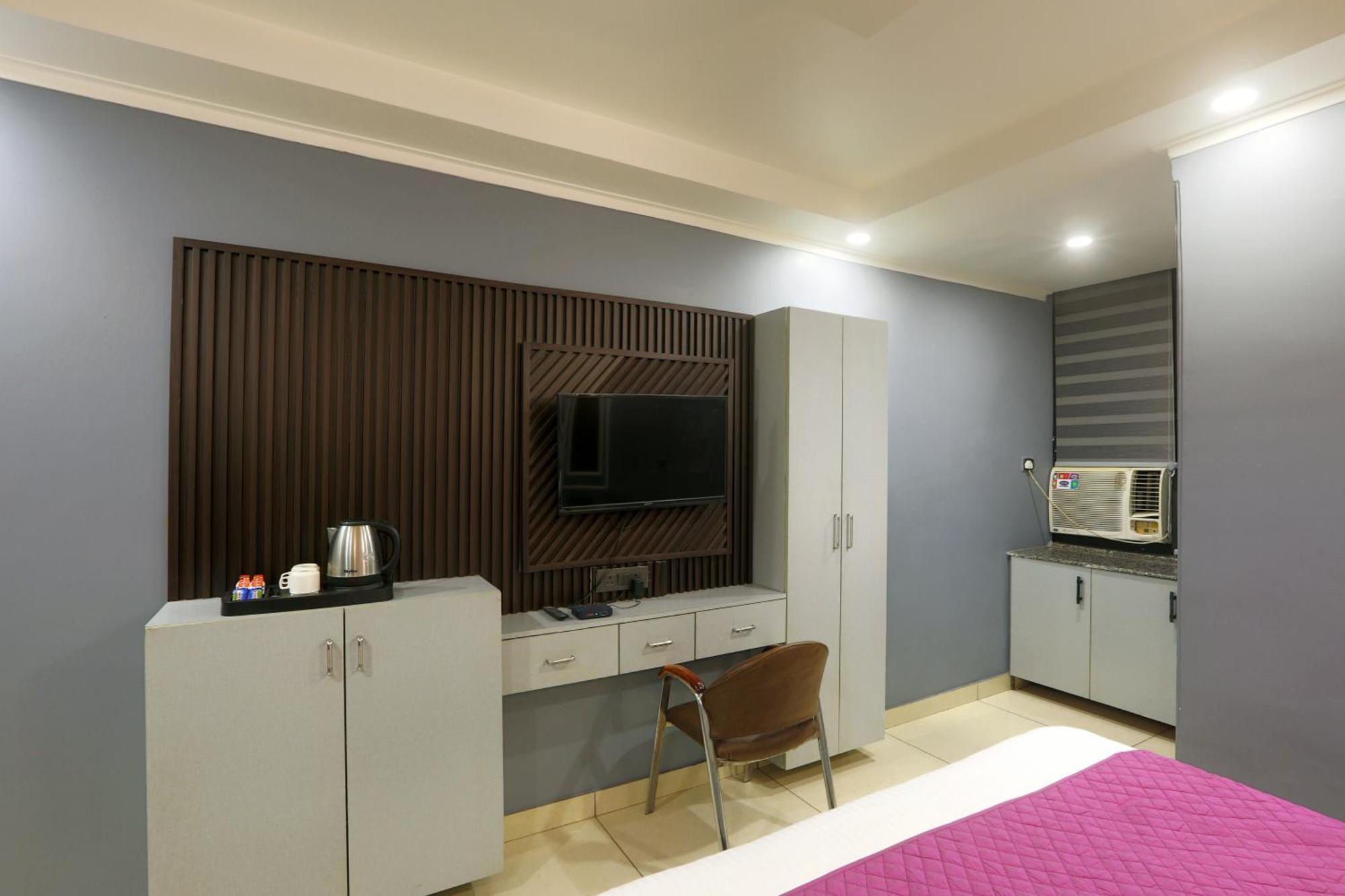 Hotel Aerostay Residency Igi Airport Delhi New Delhi Exterior foto